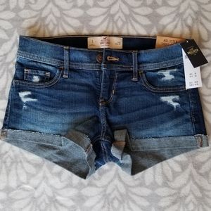 NWT Hollister Low Rise Denim Shorts